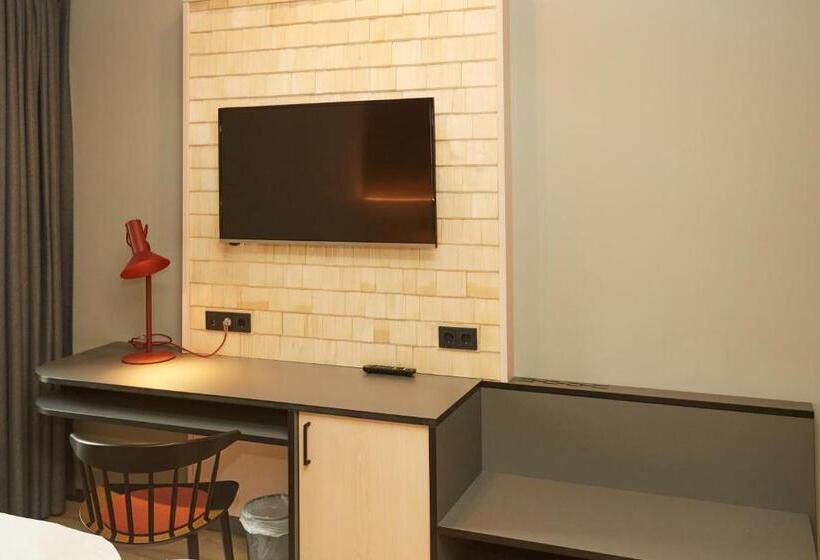 스탠다드 룸, Zum Goldenen Hirsch