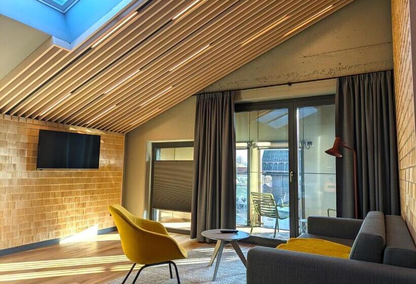 스위트 도시 전망, Zum Goldenen Hirsch