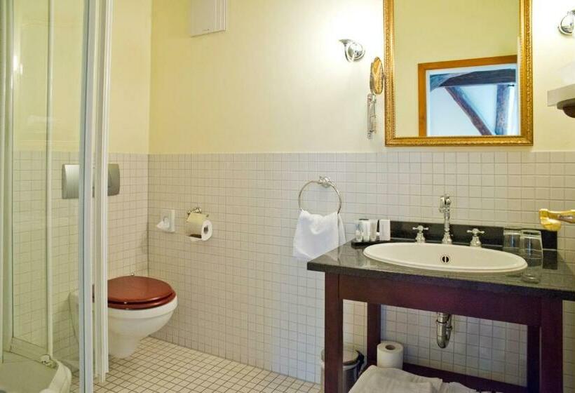 غرفة دور أخير, Romantik Hotel Gutshaus Ludorf