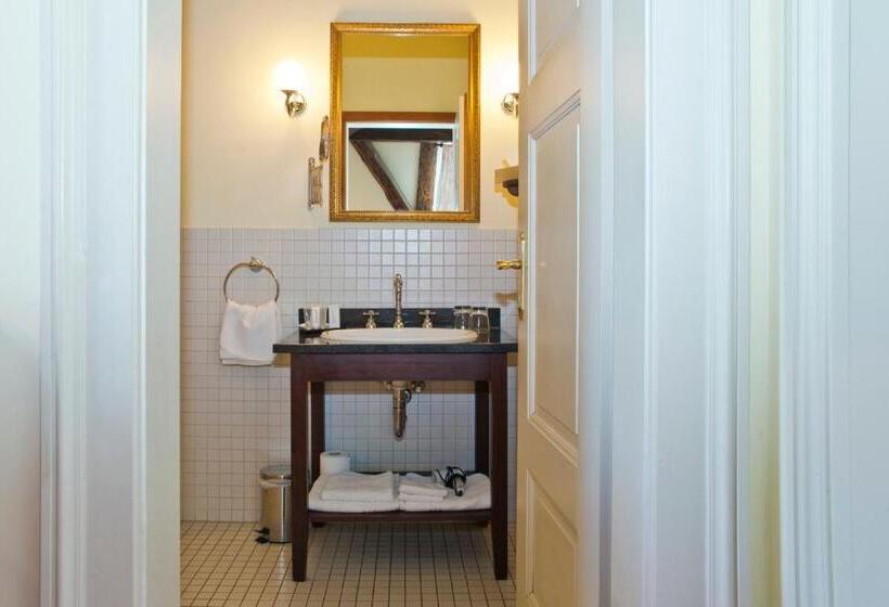 غرفة دور أخير, Romantik Hotel Gutshaus Ludorf