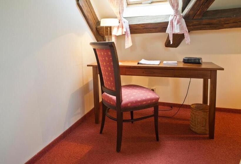 غرفة دور أخير, Romantik Hotel Gutshaus Ludorf