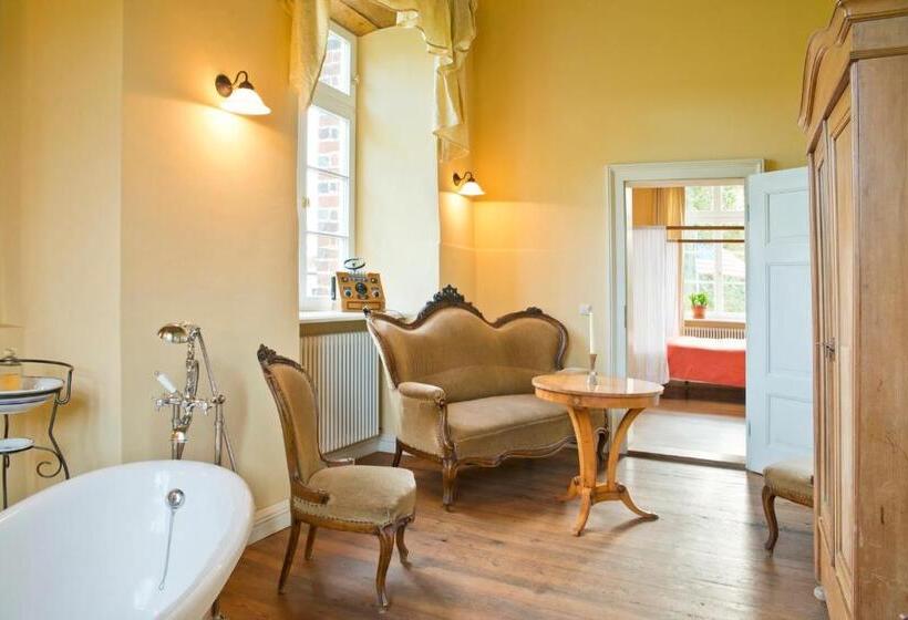 جناح, Romantik Hotel Gutshaus Ludorf