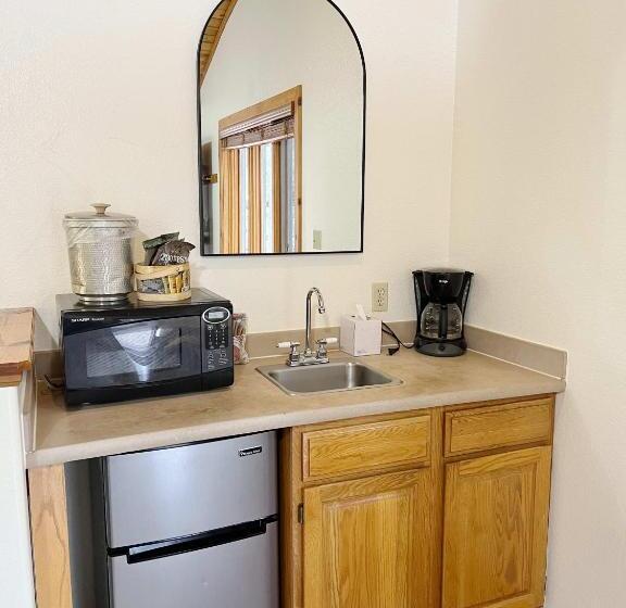 جناح, Columbine B Cabin Suite