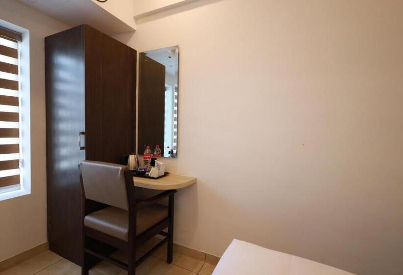Quarto Estandar Individual, Goodland Elegance