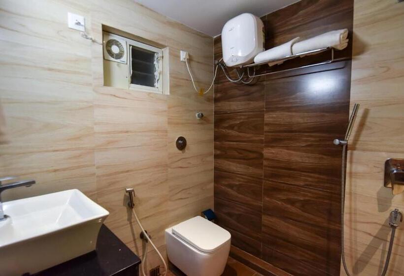 اتاق لوکس, Nrs Hillton