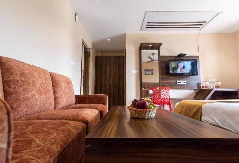 اتاق سوپریور, Nrs Hillton