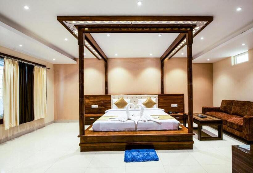 اتاق سوپریور با تخت بزرگ, Nrs Hillton