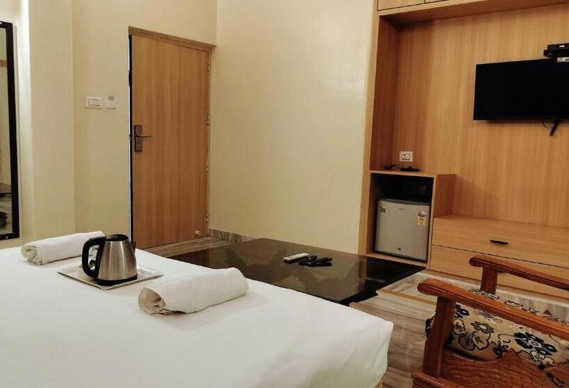 Номер Deluxe Кровать Кинг, The Orchard House A Boutique