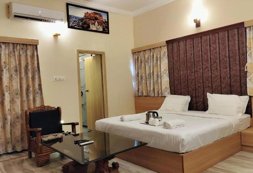 Номер Deluxe Кровать Кинг, The Orchard House A Boutique