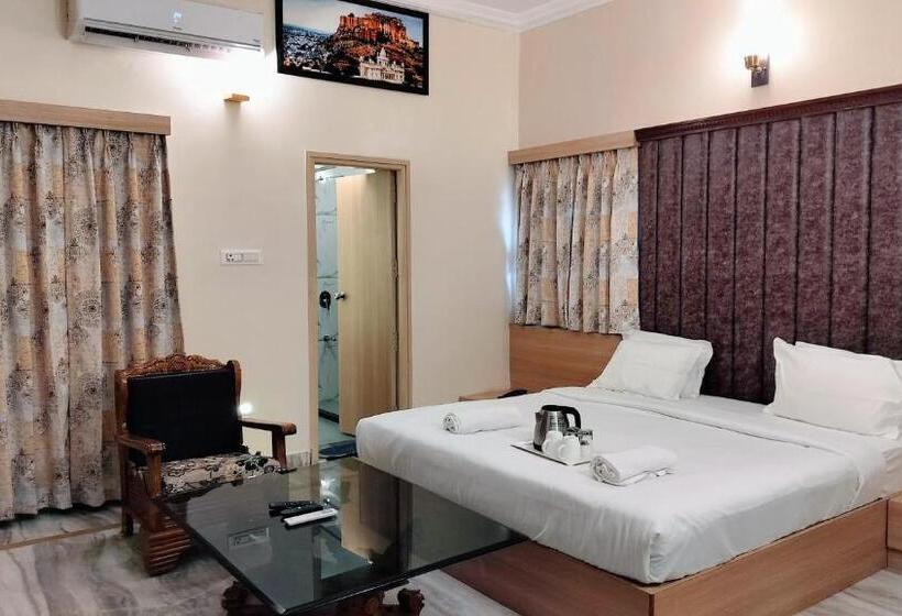 Номер Deluxe Кровать Кинг, The Orchard House A Boutique