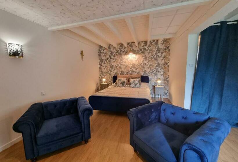 Номер Superior, Le Manoir  Cluny