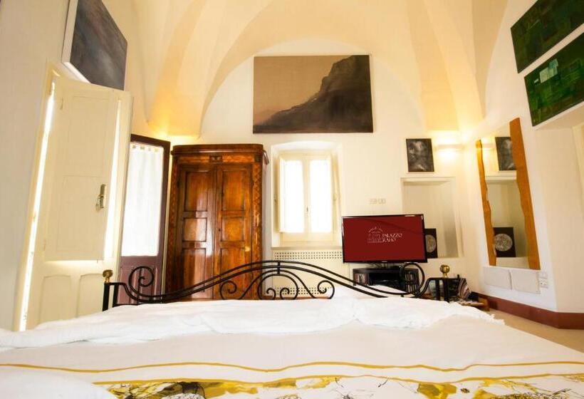 غرفة قياسية سرير كينج, Palazzo Raho Art Museum