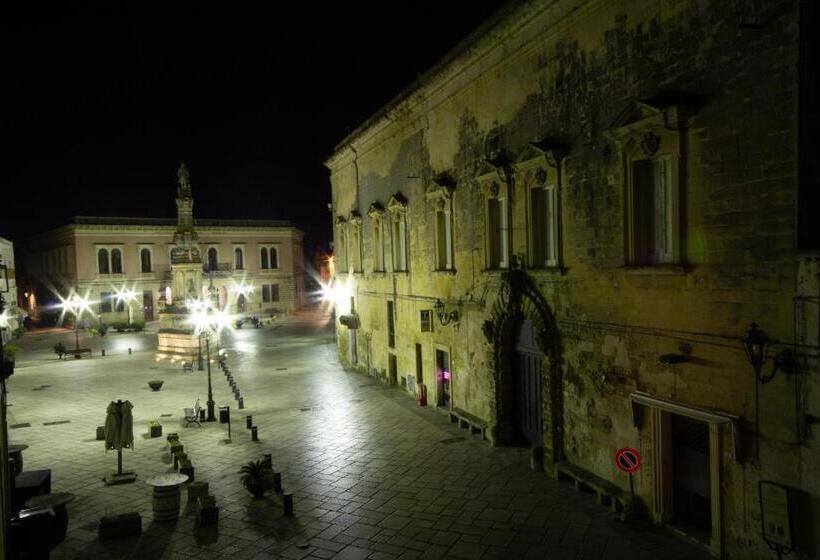חדר סטנדרט עם מיטת קינג, Palazzo Raho Art Museum