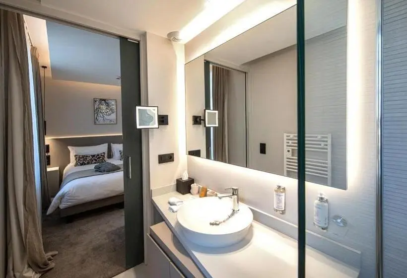 キングサイズベッドのスーペリアルーム, Best Western Premier Le Chapitre Hotel And Spa