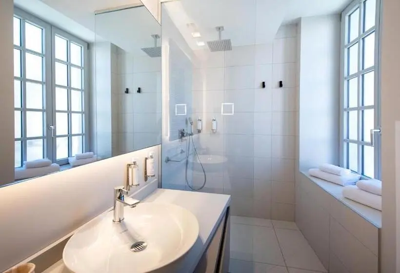 キングサイズベッドのスーペリアルーム, Best Western Premier Le Chapitre Hotel And Spa