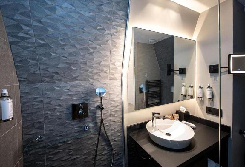 Классический Номер, Best Western Premier Le Chapitre Hotel And Spa