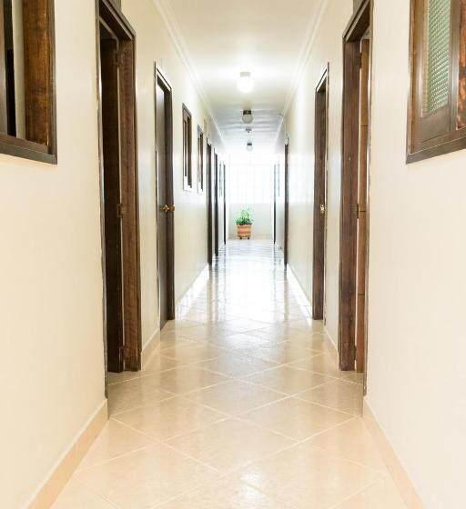 חדר סטנדרט, Fuente De Oro