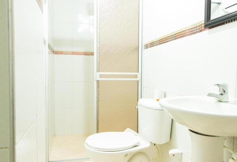 חדר דלוקס, Fuente De Oro