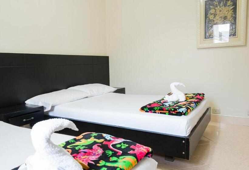 חדר סטנדרט, Fuente De Oro