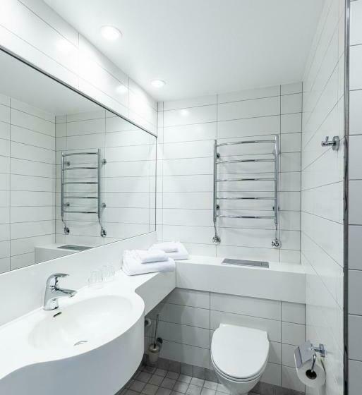 غرفة سوبيريور سرير كينج, Li Siuntio