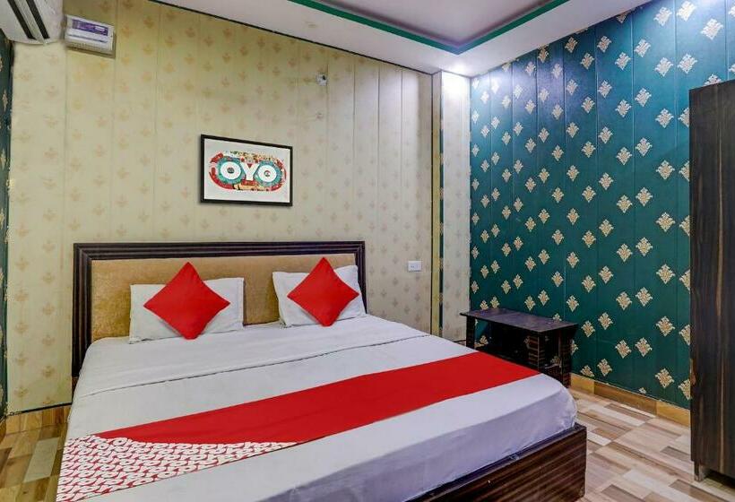 اتاق کلاسیک سه تخته, Oyo Flagship 81296 Sh