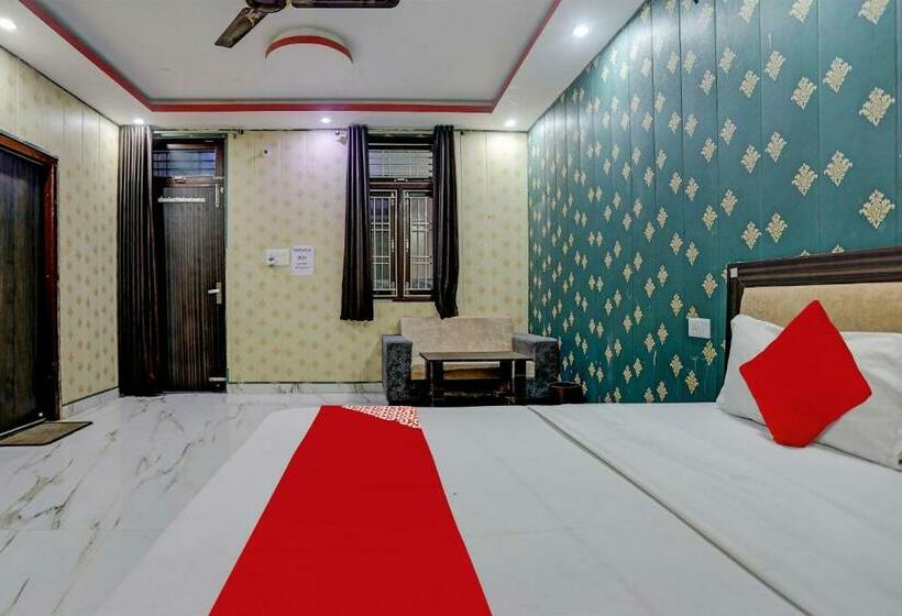 اتاق کلاسیک سه تخته, Oyo Flagship 81296 Sh