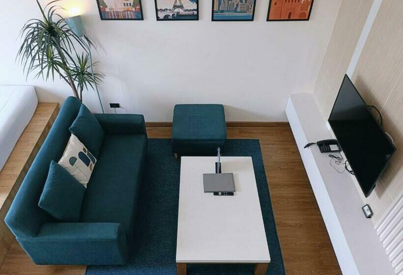 استودیو خانوادگی, Junior Family Room By 233poshtel