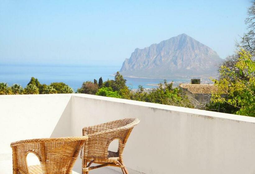 Deluxe Suite Sea View, Versomare Room & Suite