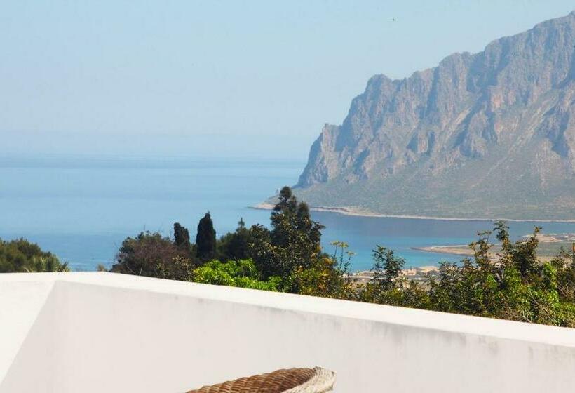 Deluxe Suite Sea View, Versomare Room & Suite