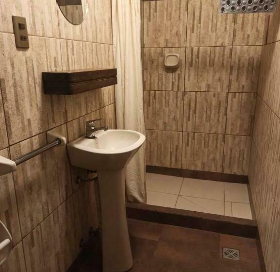 标准单人间, Culta Hostel & Cultural Center