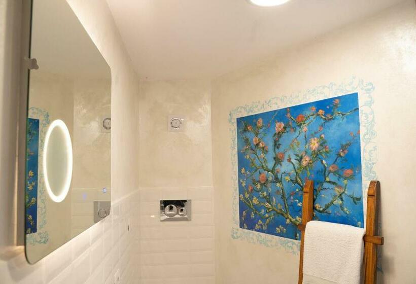 غرفة قياسية مطلة على الجبل, Relais Raparo