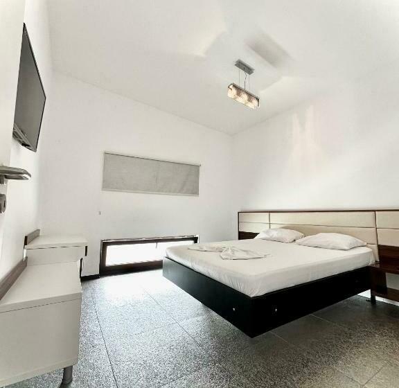 اتاق خانوادگی با چشمانداز دریا, Seaside Inn & Suites