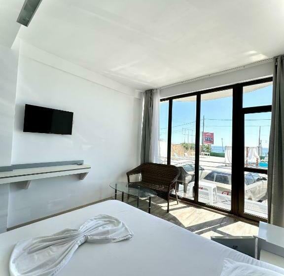 اتاق استاندارد با چشمانداز دریا, Seaside Inn & Suites