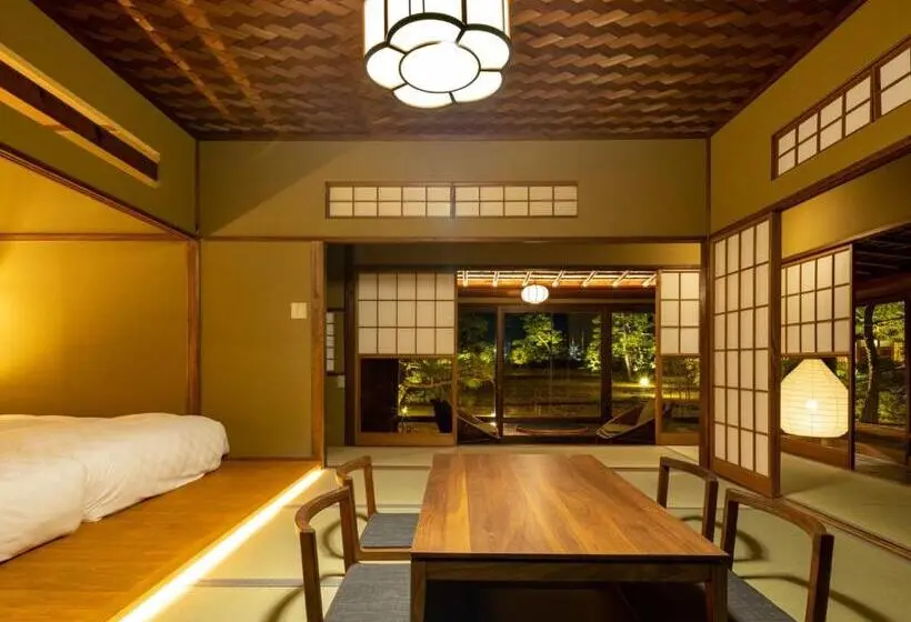 Standard Kolmen Hengen Huone, Ryokan Onomichi Nishiyama