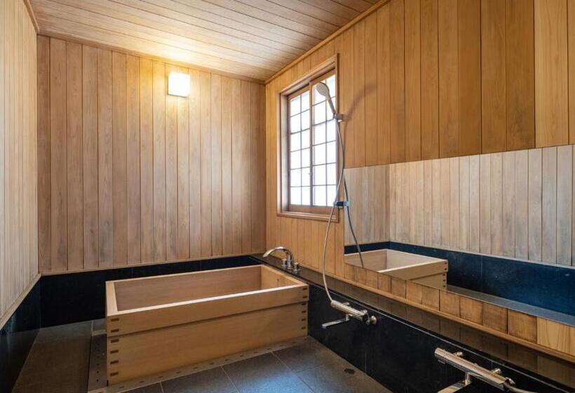 Quarto Quádruplo Estandar, Ryokan Onomichi Nishiyama