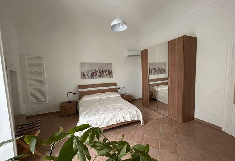 חדר משפחתי, B&b Sovani