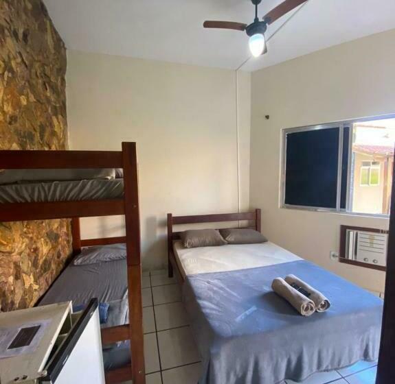 اتاق استاندارد چهار تخته, Pousada Do Trovão