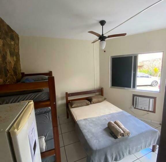 اتاق استاندارد چهار تخته, Pousada Do Trovão