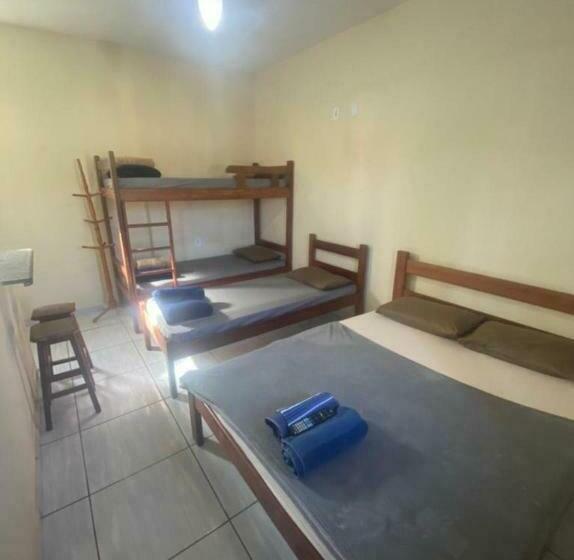 اتاق خانوادگی, Pousada Do Trovão