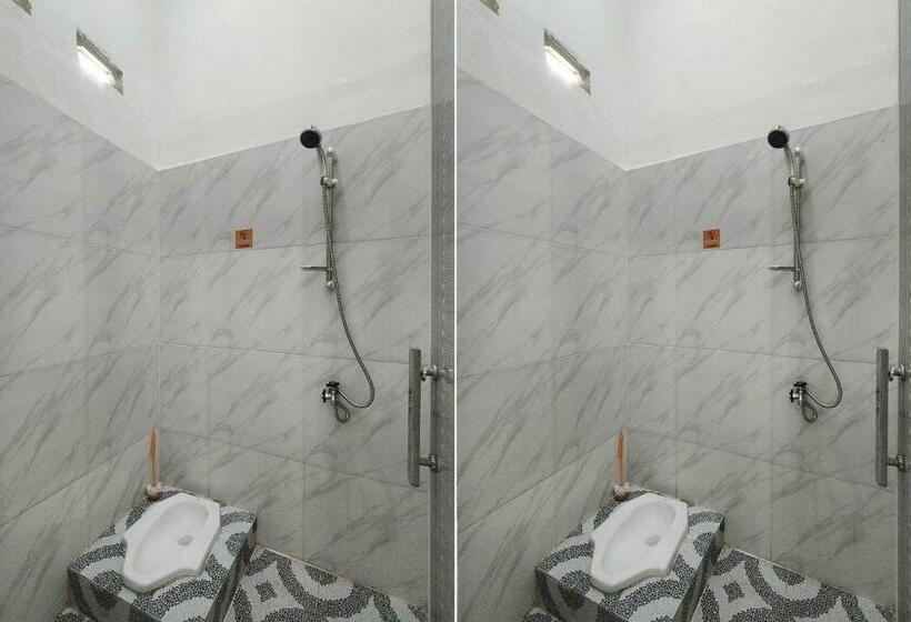 חדר סטנדרט יחיד, Oyo 92522 Gle Kost Syariah