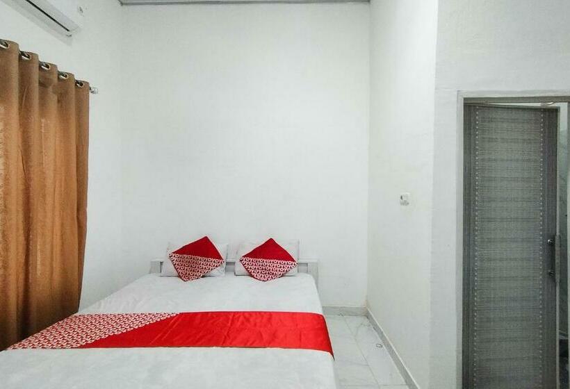 חדר סטנדרט, Oyo 92522 Gle Kost Syariah