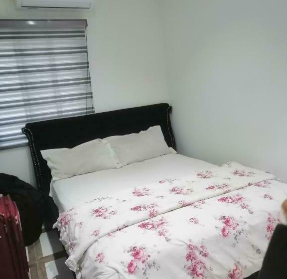 اتاق استاندارد, Terra Santa Lodgings