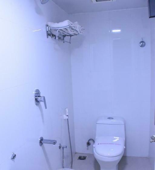 غرفة ديلوكس, Everest Park Residency