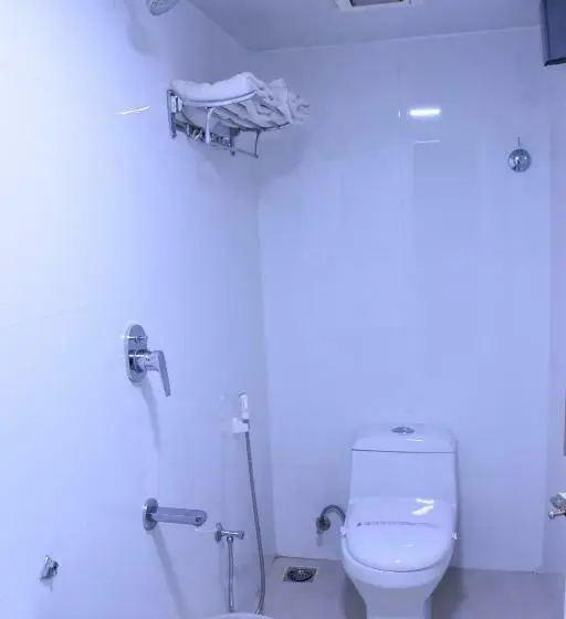 デラックスルーム, Everest Park Residency