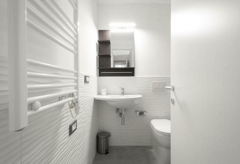 اتاق استاندارد, Finarin Guest House