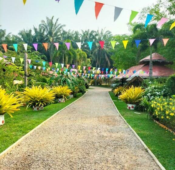 غرفة عائلية, Phonphusang Utopia Farmstay