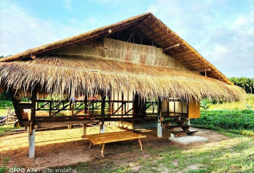 ‫فيلا غرفة نوم واحدة, Phonphusang Utopia Farmstay