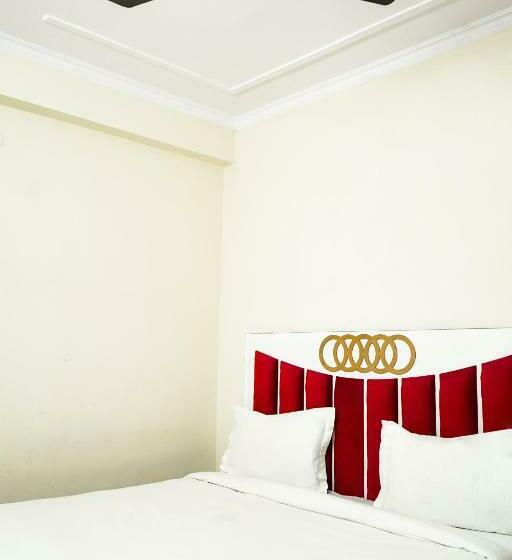 חדר דלוקס, Dream In Sky Near Utam Nagar