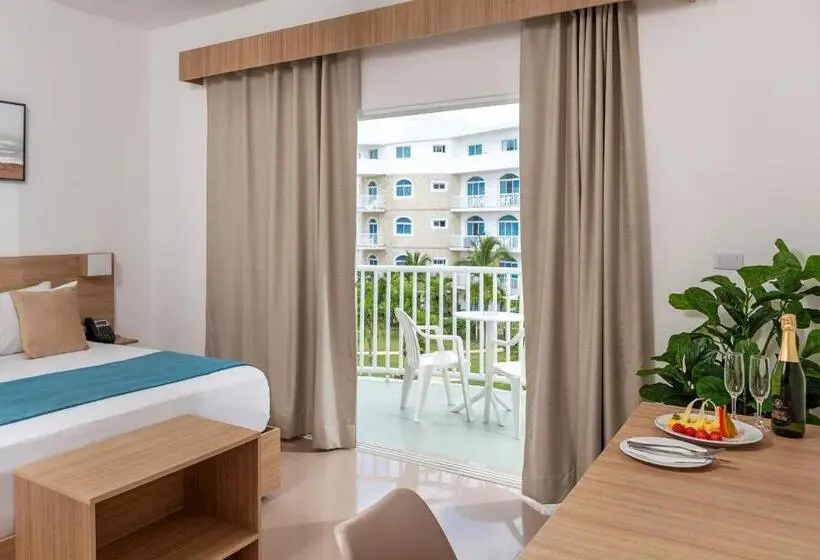 اتاق اساندارد با چشم‌انداز جانبی به دریا, Hm Alma de Bayahibe - Adults Only