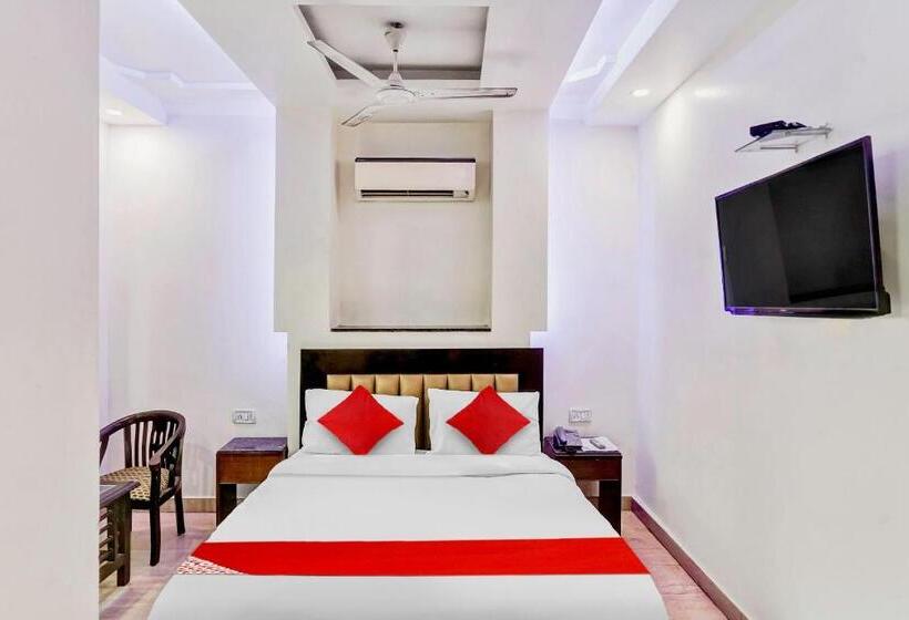 חדר קלאסי לשלושה, Oyo Flagship 81239 Delhi Palace